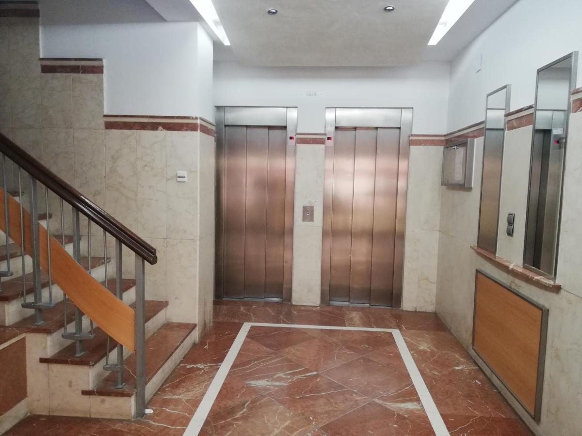 Apartamento Con Encanto "Larios Street" Apartment Malaga Exterior photo
